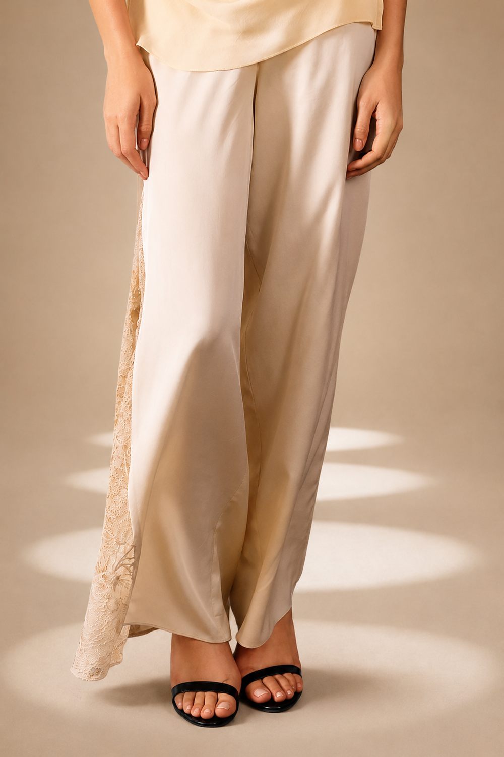 Embroidered Inlay Pants Champagne lyocell