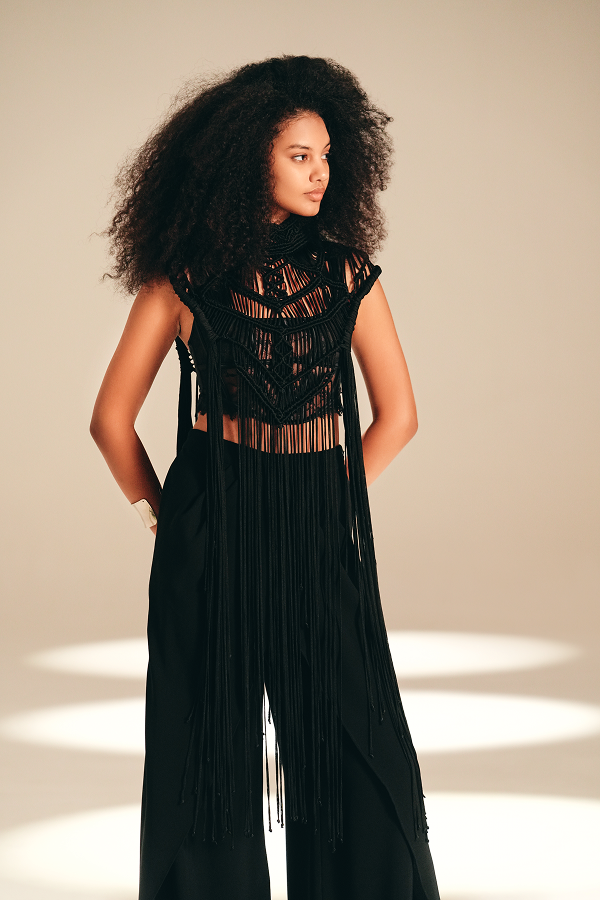 Macrame Fringe Top Midnight viscose-chord