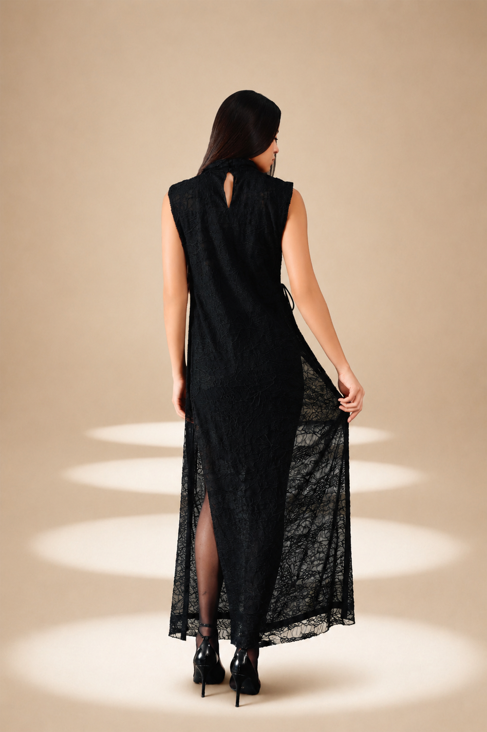 Unveil Embroidered Overlay Midnight nylon