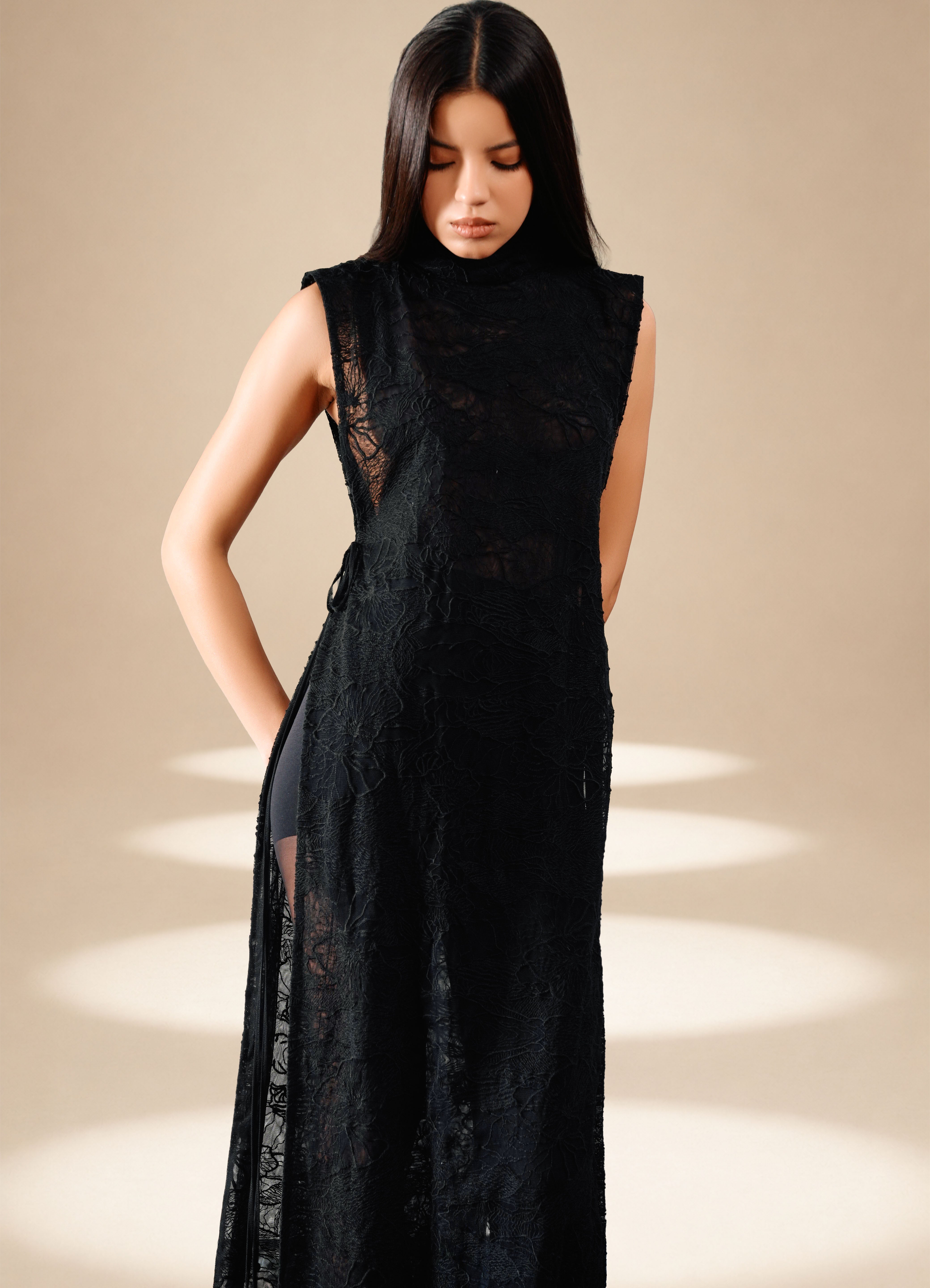 Unveil Embroidered Overlay Midnight nylon