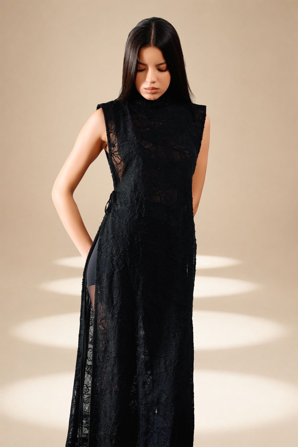 Unveil Embroidered Overlay Midnight nylon