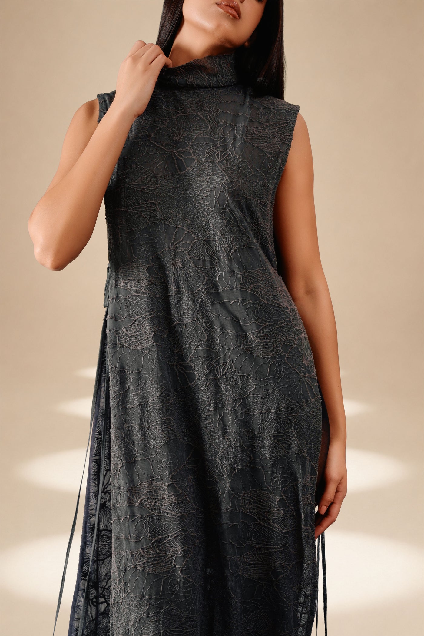 Unveil Embroidered Overlay Ash nylon