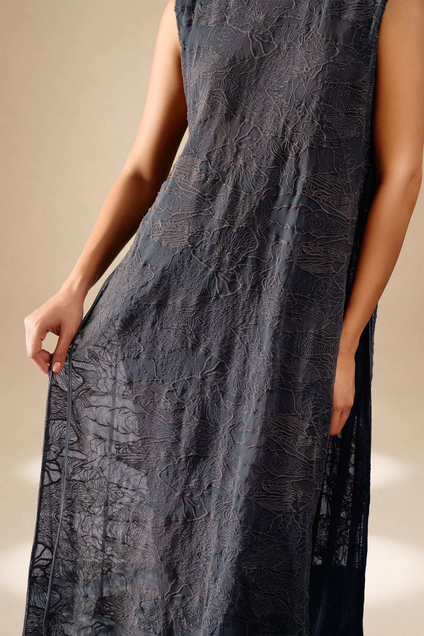Unveil Embroidered Overlay Ash nylon